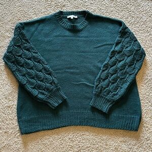 Baltic Born - XL - Elegant Green Sweater with Textured Sleeves